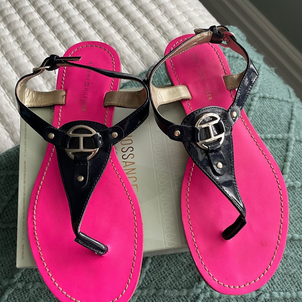 Tommy Hilfiger Blue and Hot Pink T-Strap Sandals with Silver Logo Emblem